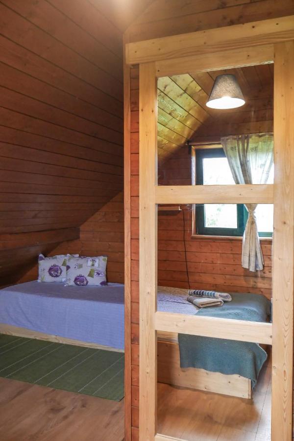 Bed and Breakfast Rose Hip Hill Farm Valea Tirnei Exteriér fotografie